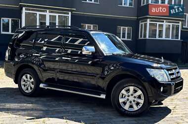 Позашляховик / Кросовер Mitsubishi Pajero Wagon 2012 в Охтирці