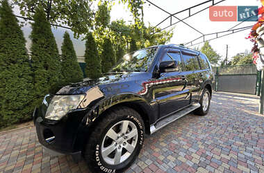 Внедорожник / Кроссовер Mitsubishi Pajero Wagon 2007 в 