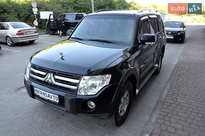 Внедорожник / Кроссовер Mitsubishi Pajero Wagon 2007 в Львове