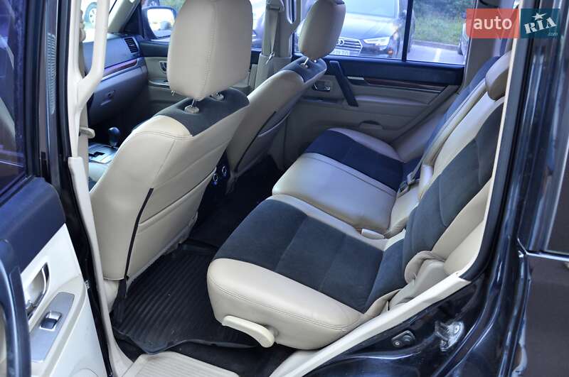 Внедорожник / Кроссовер Mitsubishi Pajero Wagon 2007 в Львове