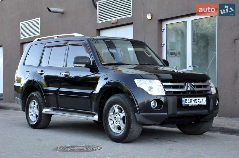 Внедорожник / Кроссовер Mitsubishi Pajero Wagon 2007 в Львове