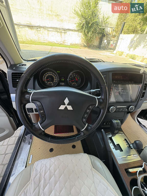 Внедорожник / Кроссовер Mitsubishi Pajero Wagon 2007 в Одессе