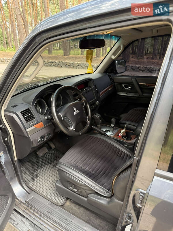 Внедорожник / Кроссовер Mitsubishi Pajero Wagon 2008 в Черкассах