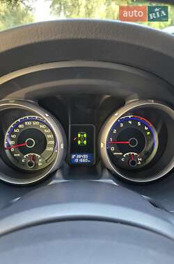 Внедорожник / Кроссовер Mitsubishi Pajero Wagon 2011 в 