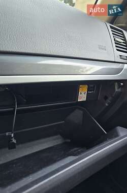 Внедорожник / Кроссовер Mitsubishi Pajero Wagon 2011 в 