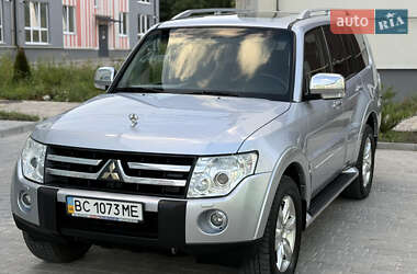 Внедорожник / Кроссовер Mitsubishi Pajero Wagon 2008 в 