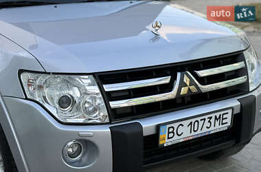 Внедорожник / Кроссовер Mitsubishi Pajero Wagon 2008 в 