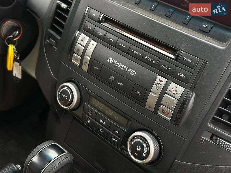 Внедорожник / Кроссовер Mitsubishi Pajero Wagon 2009 в Одессе