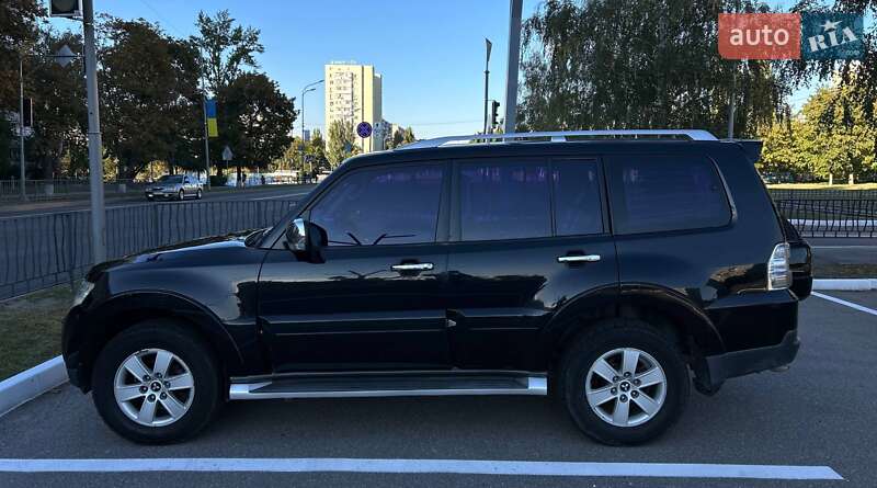 Внедорожник / Кроссовер Mitsubishi Pajero Wagon 2008 в Харькове