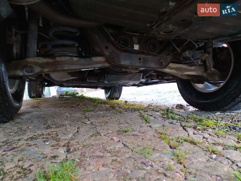 Внедорожник / Кроссовер Mitsubishi Pajero Wagon 2004 в Вышгороде