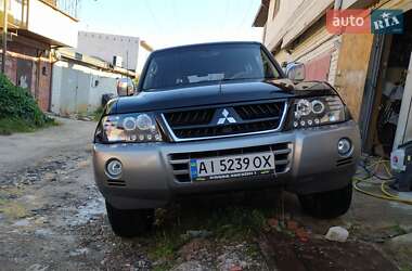 Внедорожник / Кроссовер Mitsubishi Pajero Wagon 2004 в 