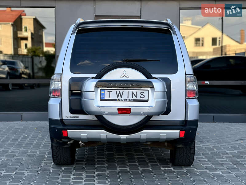 Позашляховик / Кросовер Mitsubishi Pajero Wagon 2008 в Одесі фото 5 Позашляховик / Кросовер Mitsubishi Pajero Wagon 2008 в Одесі