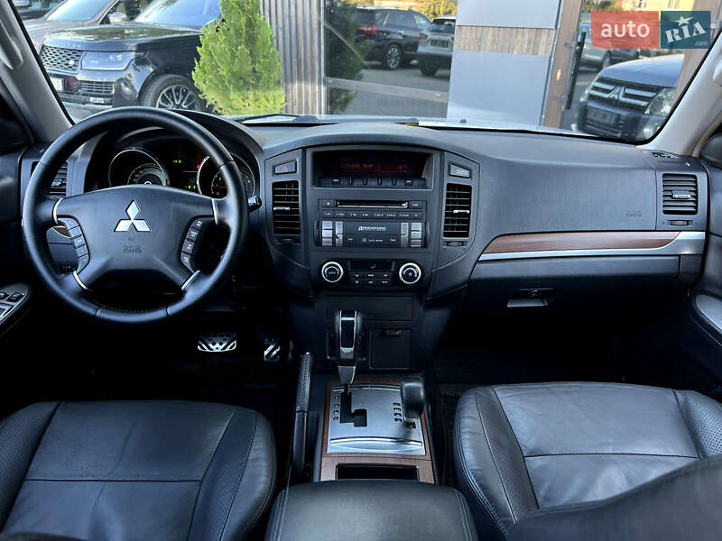 Позашляховик / Кросовер Mitsubishi Pajero Wagon 2008 в Одесі фото 9 Позашляховик / Кросовер Mitsubishi Pajero Wagon 2008 в Одесі