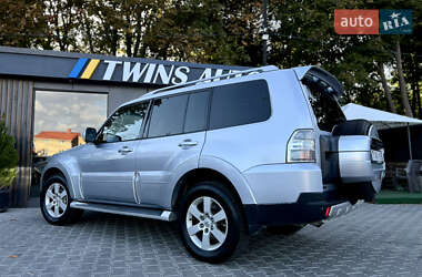 Внедорожник / Кроссовер Mitsubishi Pajero Wagon 2008 в 