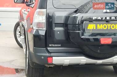 Внедорожник / Кроссовер Mitsubishi Pajero Wagon 2008 в 