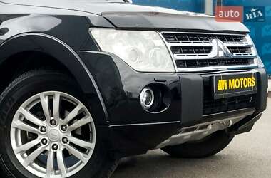 Внедорожник / Кроссовер Mitsubishi Pajero Wagon 2008 в 