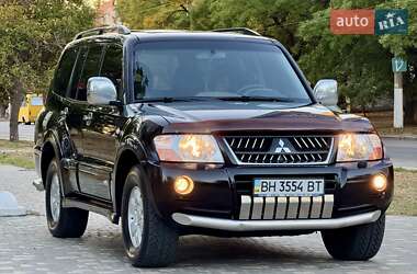 Внедорожник / Кроссовер Mitsubishi Pajero Wagon 2005 в 