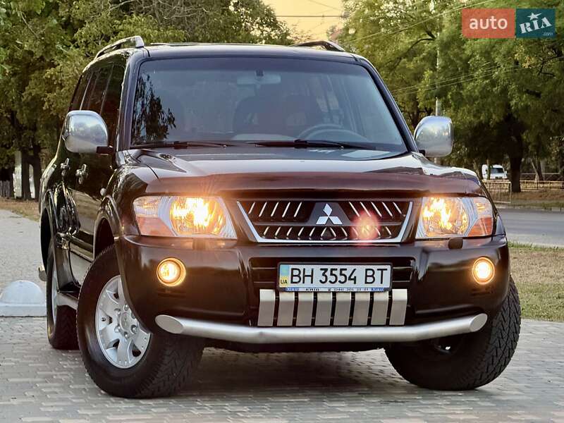 Внедорожник / Кроссовер Mitsubishi Pajero Wagon 2005 в Одессе