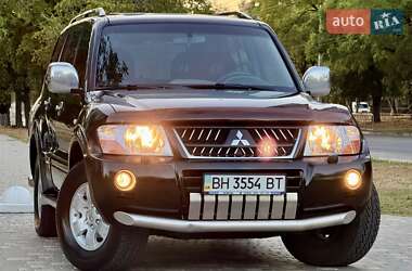 Внедорожник / Кроссовер Mitsubishi Pajero Wagon 2005 в 