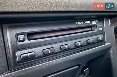 Внедорожник / Кроссовер Mitsubishi Pajero Wagon 2005 в 