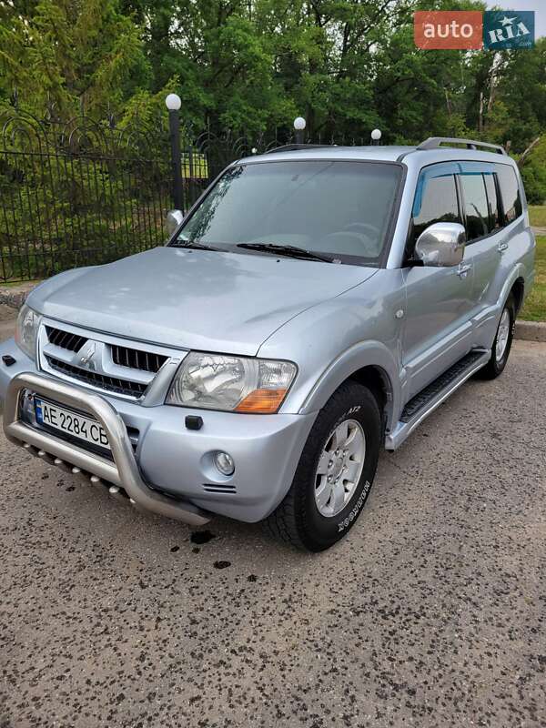 Mitsubishi Pajero Wagon 2003