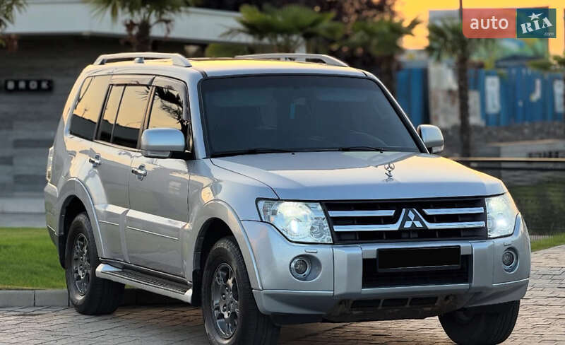 Mitsubishi Pajero Wagon 2007
