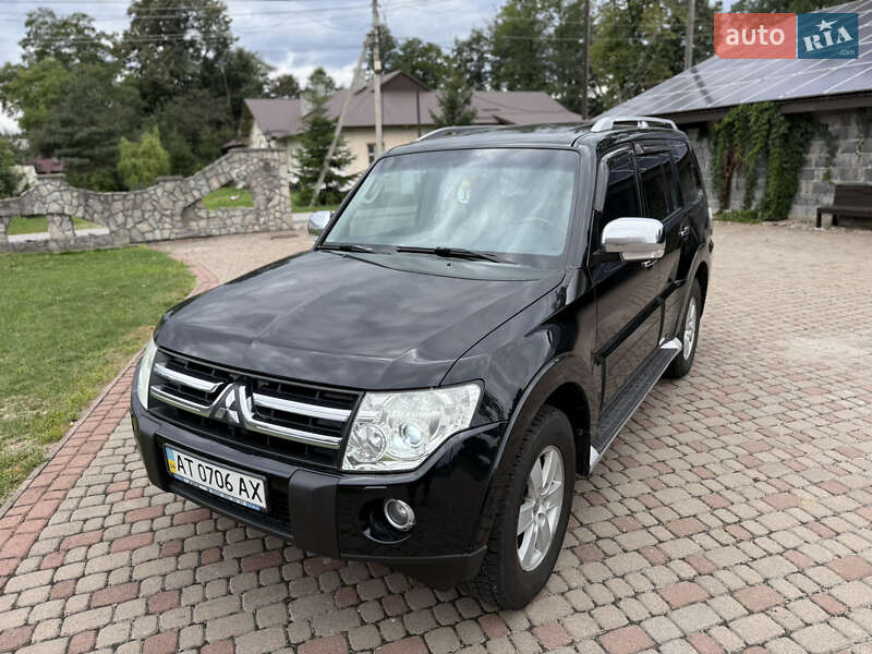 Внедорожник / Кроссовер Mitsubishi Pajero Wagon 2008 в Калуше