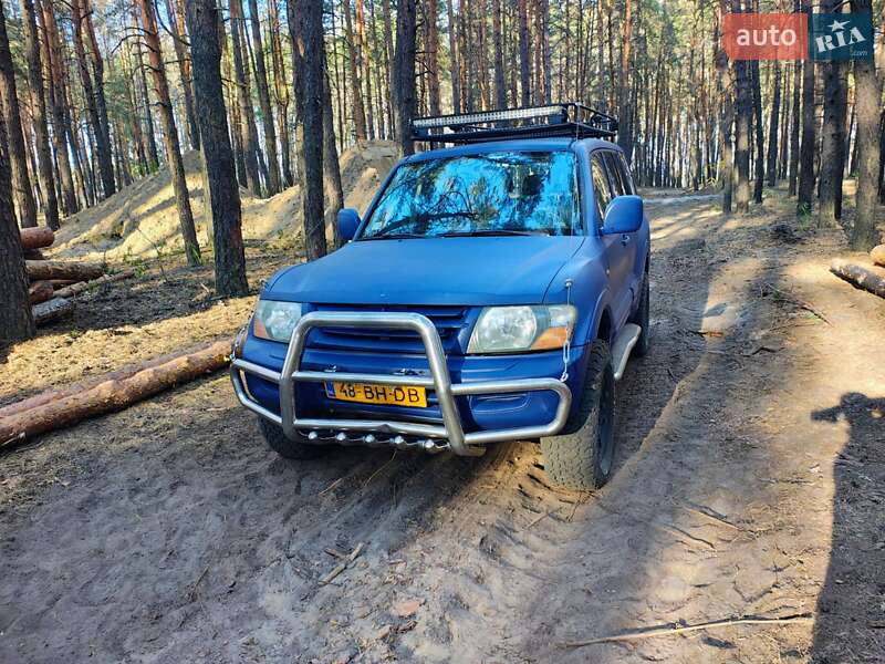 Mitsubishi Pajero Wagon 2001