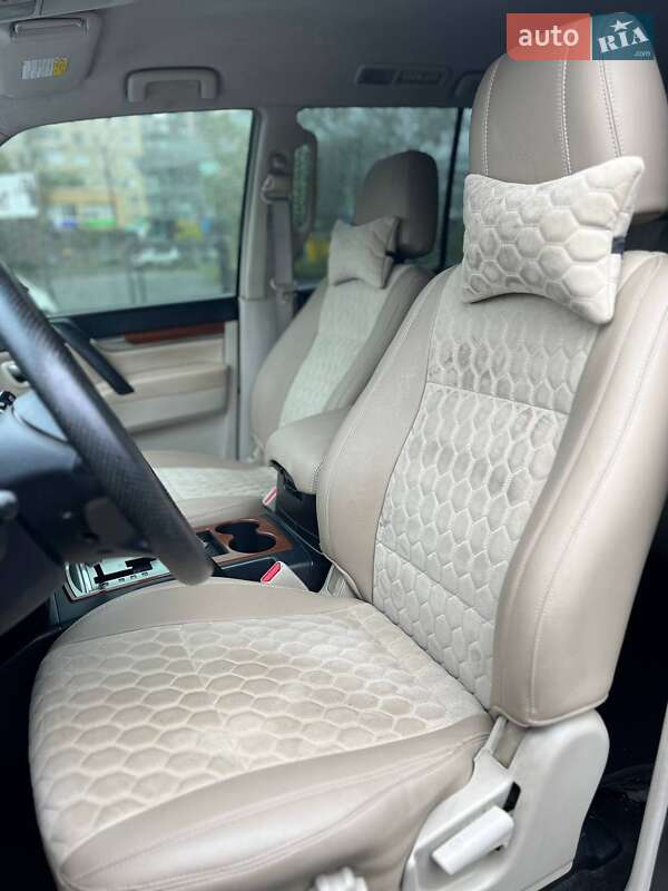Внедорожник / Кроссовер Mitsubishi Pajero Wagon 2007 в Черновцах