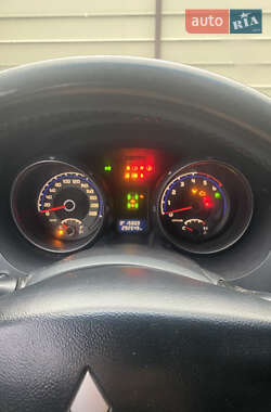 Внедорожник / Кроссовер Mitsubishi Pajero Wagon 2010 в 