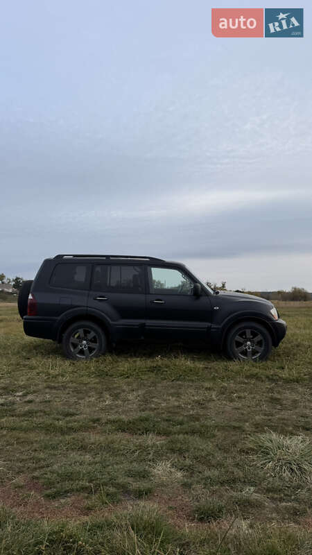 Внедорожник / Кроссовер Mitsubishi Pajero Wagon 2004 в Харькове