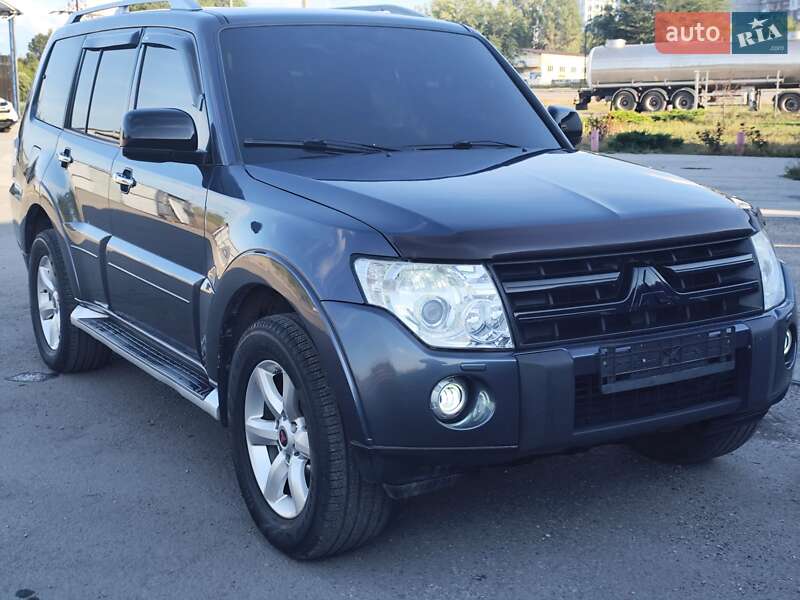 Внедорожник / Кроссовер Mitsubishi Pajero Wagon 2008 в Днепре