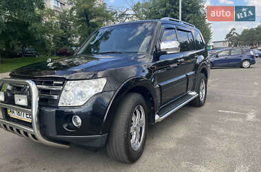 Внедорожник / Кроссовер Mitsubishi Pajero Wagon 2007 в Киеве