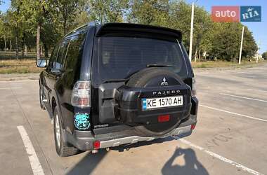 Внедорожник / Кроссовер Mitsubishi Pajero Wagon 2009 в 
