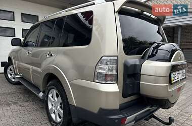 Внедорожник / Кроссовер Mitsubishi Pajero Wagon 2007 в 