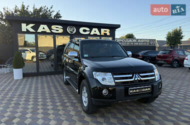 Позашляховик / Кросовер Mitsubishi Pajero Wagon 2007 в 