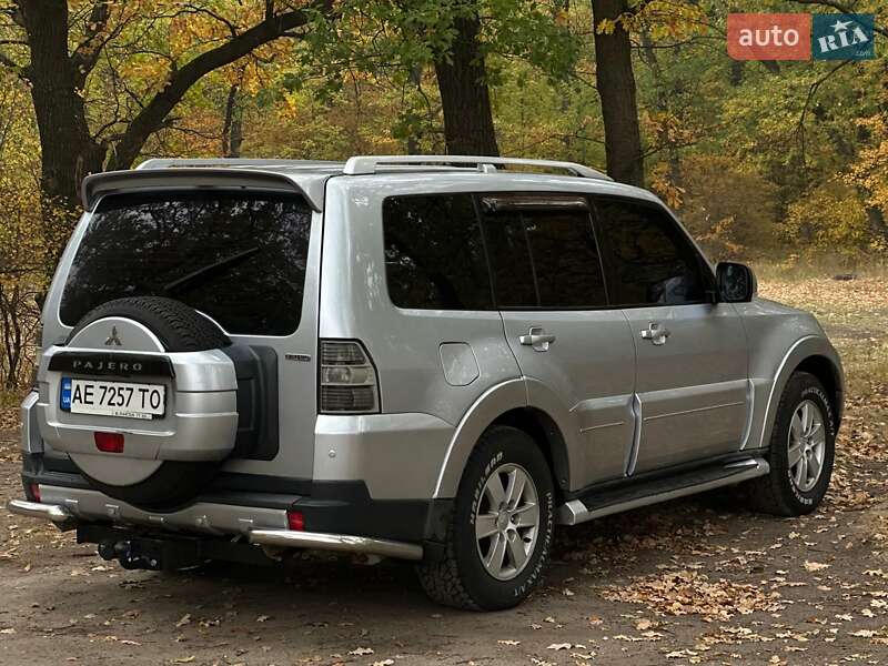 Позашляховик / Кросовер Mitsubishi Pajero Wagon 2007 в Павлограді