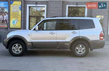Позашляховик / Кросовер Mitsubishi Pajero Wagon 2003 в 