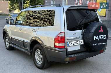 Позашляховик / Кросовер Mitsubishi Pajero Wagon 2003 в 