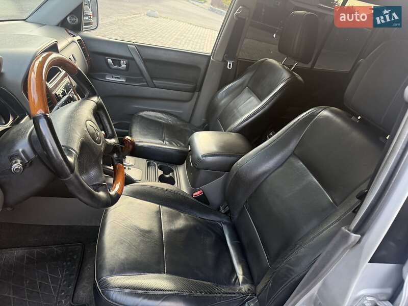 Позашляховик / Кросовер Mitsubishi Pajero Wagon 2003 в Кам'янському фото 54 Позашляховик / Кросовер Mitsubishi Pajero Wagon 2003 в Кам'янському
