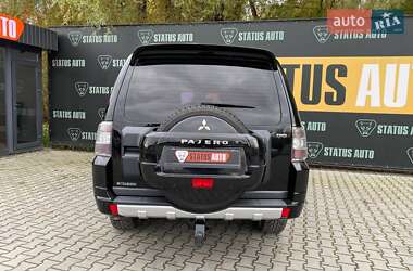 Внедорожник / Кроссовер Mitsubishi Pajero Wagon 2015 в 