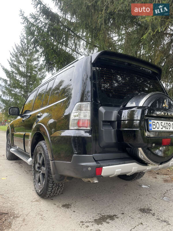 Внедорожник / Кроссовер Mitsubishi Pajero Wagon 2008 в Тернополе