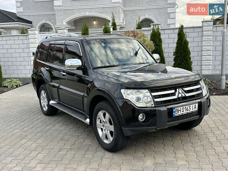 Позашляховик / Кросовер Mitsubishi Pajero Wagon 2007 в Одесі