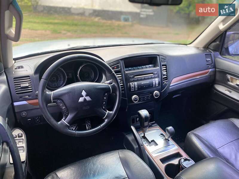 Позашляховик / Кросовер Mitsubishi Pajero Wagon 2007 в Харкові