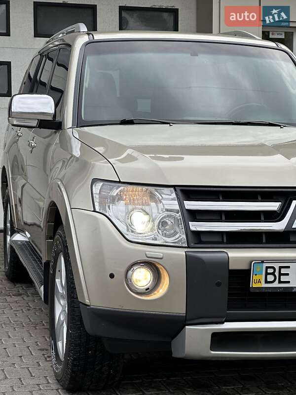 Позашляховик / Кросовер Mitsubishi Pajero Wagon 2007 в Миколаєві