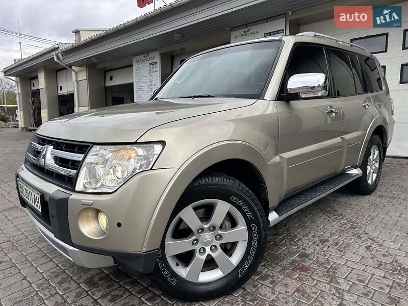 Позашляховик / Кросовер Mitsubishi Pajero Wagon 2007 в Миколаєві