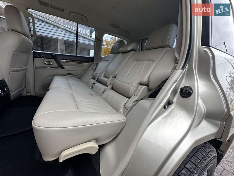 Позашляховик / Кросовер Mitsubishi Pajero Wagon 2007 в Миколаєві