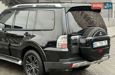 Внедорожник / Кроссовер Mitsubishi Pajero Wagon 2007 в 