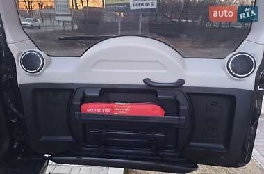 Позашляховик / Кросовер Mitsubishi Pajero Wagon 2010 в  фото 14 Позашляховик / Кросовер Mitsubishi Pajero Wagon 2010 в