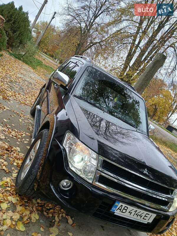Внедорожник / Кроссовер Mitsubishi Pajero Wagon 2014 в Виннице фото 9 Внедорожник / Кроссовер Mitsubishi Pajero Wagon 2014 в Виннице
